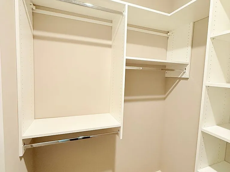Lincoln Street Apartments — Photo 36