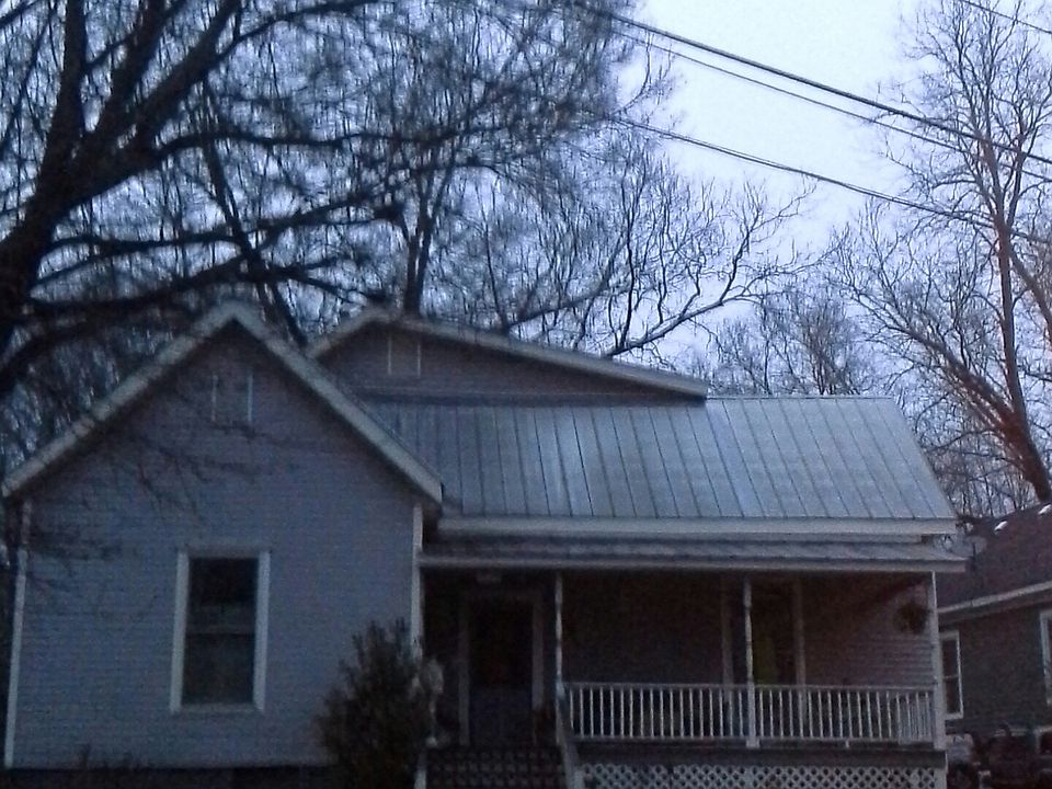 1st image of 126 Holland St