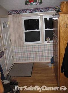 2nd image of 2620 S 54th St