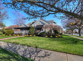 8602 Ventnor Ave, Margate, NJ 08402