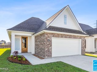 209 Bennington Ln, Youngsville, LA 70592