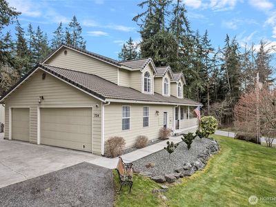 724 Greenoch Loop, Oak Harbor, WA, 98277