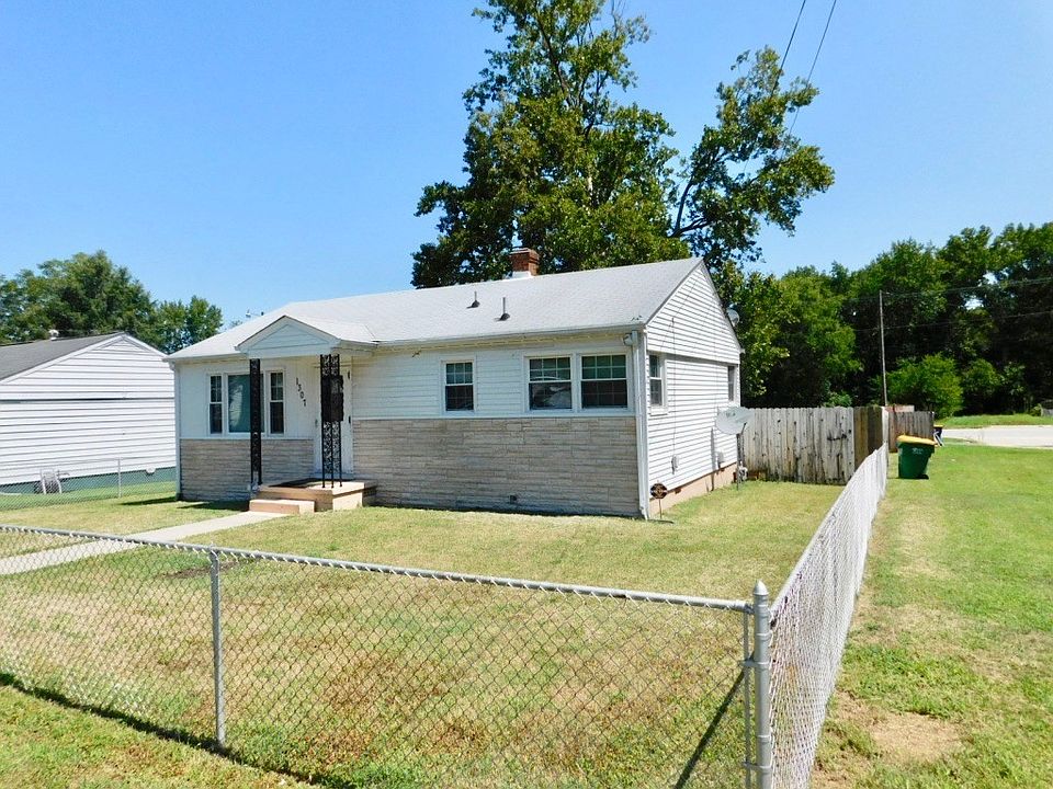 1307 Tabb Ave, Hopewell, VA 23860 Zillow