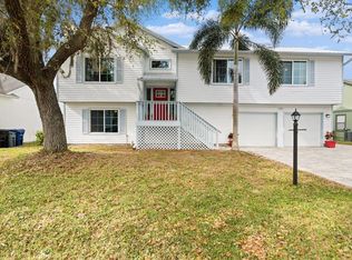 5591 Forester Lake Dr, Sarasota, FL 34243