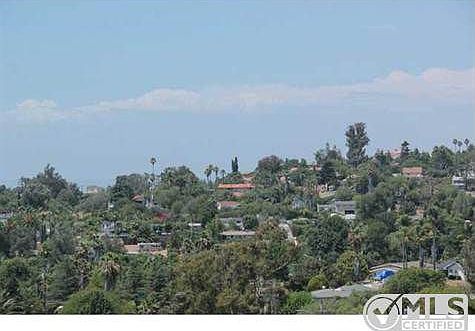3rd image of 2213 Alta Vista Dr
