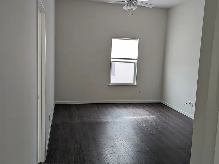 5211 Shalom Dr — Photo 9