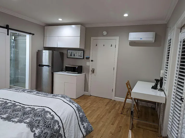 670 Spargur Dr — Photo 3