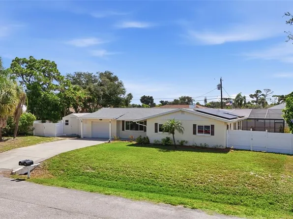 1015 FUNDY ROAD, VENICE, FL 34293