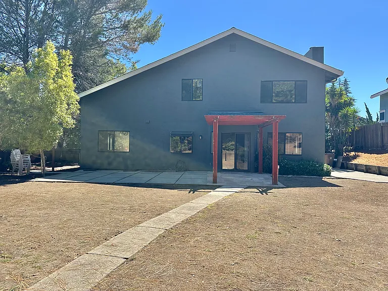 768 Rose Dr — Photo 50