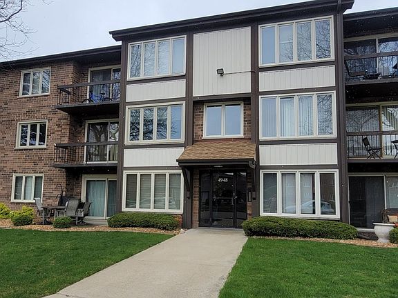 2nd image of 4948 Circle Ct APT 707