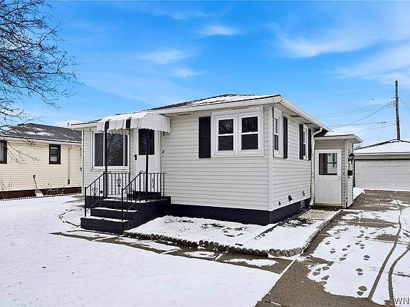 2nd image of 5 Ruhl Ave