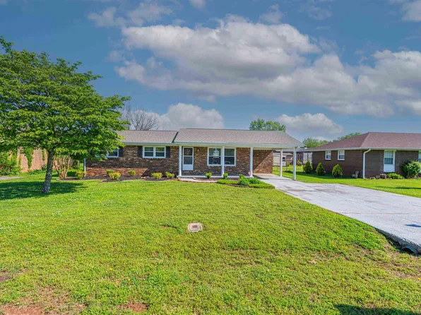 707 Brighton Ave, Muscle Shoals, AL 35661