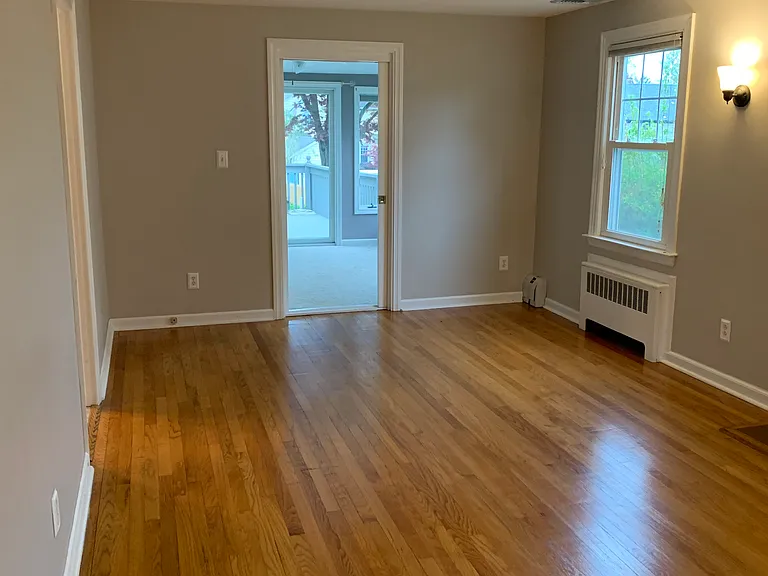 37 Spring Garden St — Photo 46