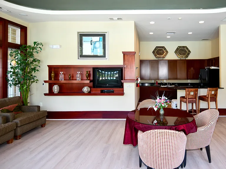 5121 Travis Edward Way #J — Photo 21