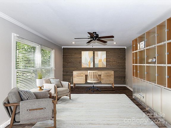 5th image of 214 Woodridge Dr