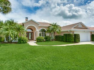 917 Fostoria Dr, Melbourne, FL 32940