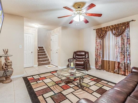 4th image of 12542 Tierra Padre Ln