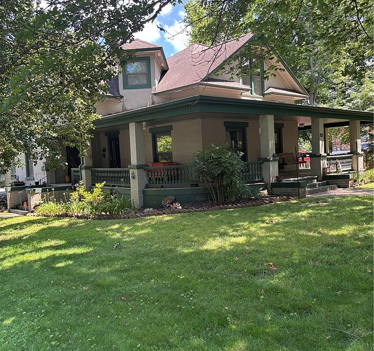 1st image of 701 S Cherry St