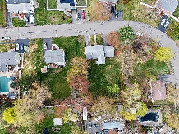5th image of 65 Forest Park Ave