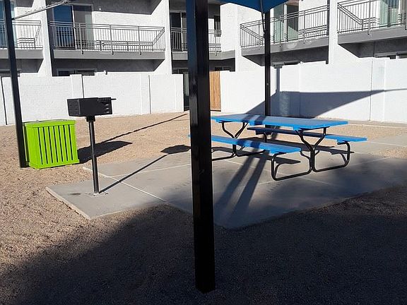 3rd image of 7020 N 75th Ave APT 217