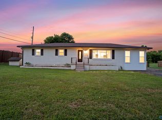 929 Bell Factory Rd, Huntsville, AL 35811