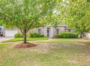 1954 Alderpoint Dr, Montgomery, AL 36106