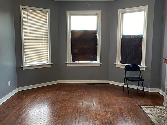 4th image of 5402 S Wells St #1