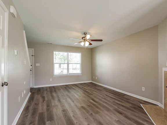 5th image of 1109 Ametrine Ln