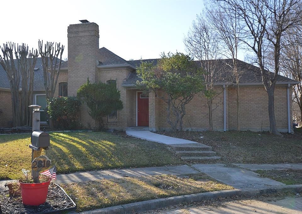 1st image of 2808 Prescott Dr