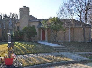 2808 Prescott Dr, Carrollton, TX 75006