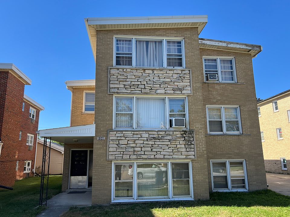 2nd image of 1048 Arnold Ct