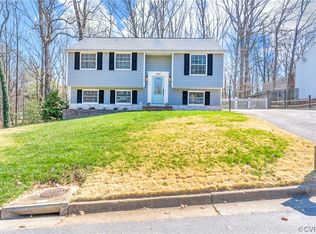 2307 Dragonfly Ln, North Chesterfield, VA 23235