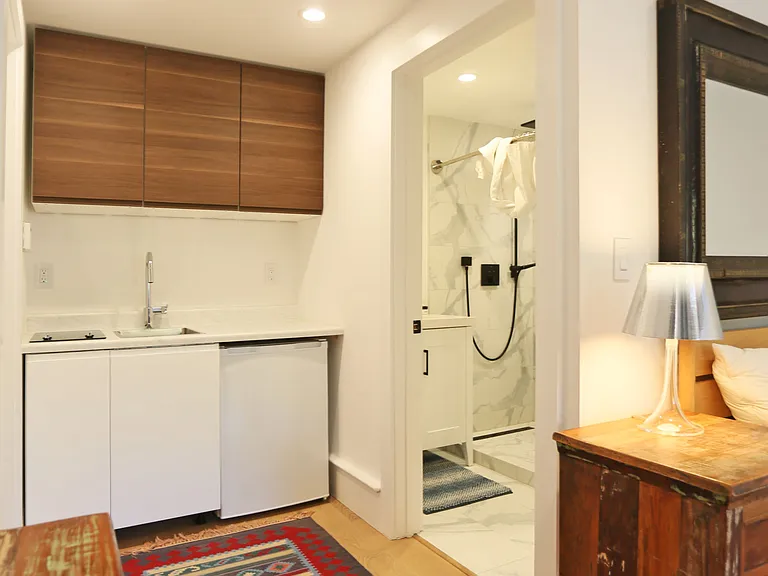 2015 Pacific Ave #2015A — Photo 7