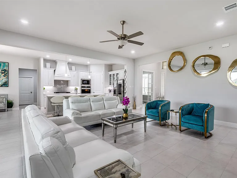 4013 Tamarack Ln — Photo 21