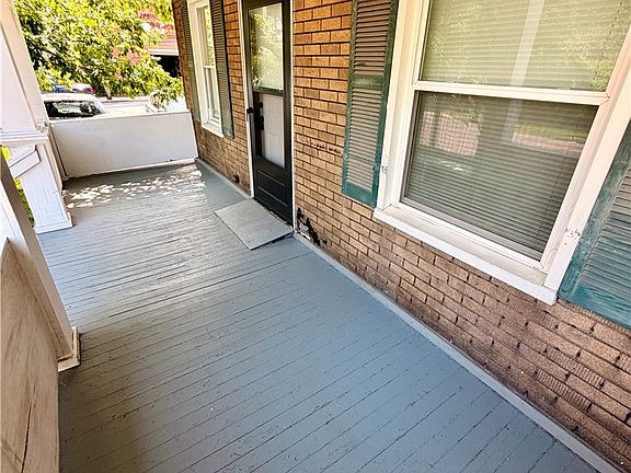 4th image of 3588 W 66th St