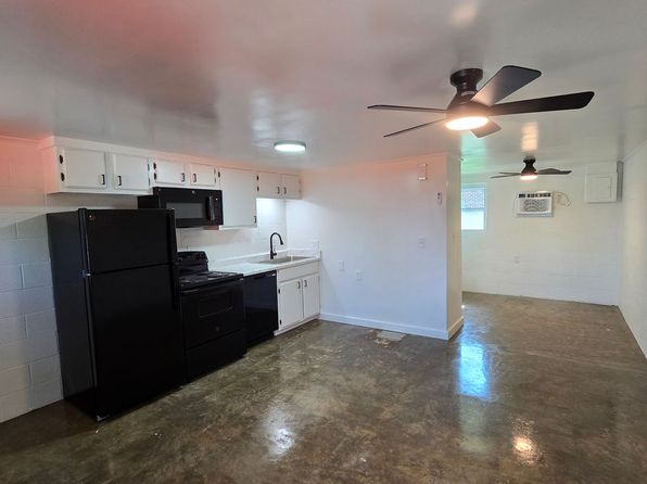 3204 Johnson St APT D