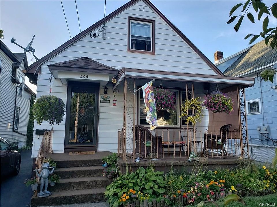 1st image of 206 Geary St