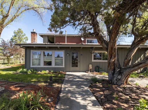 14835 SW Twin Lakes Rd, Powell Butte, OR 97753