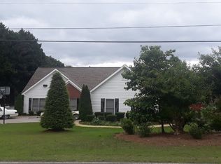 5629 Lakeshore Rd, Buford, GA 30518