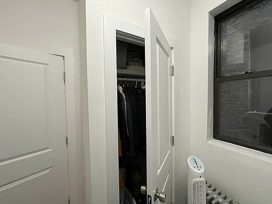 Rented by Eric Goodman Realty Corp | media 12