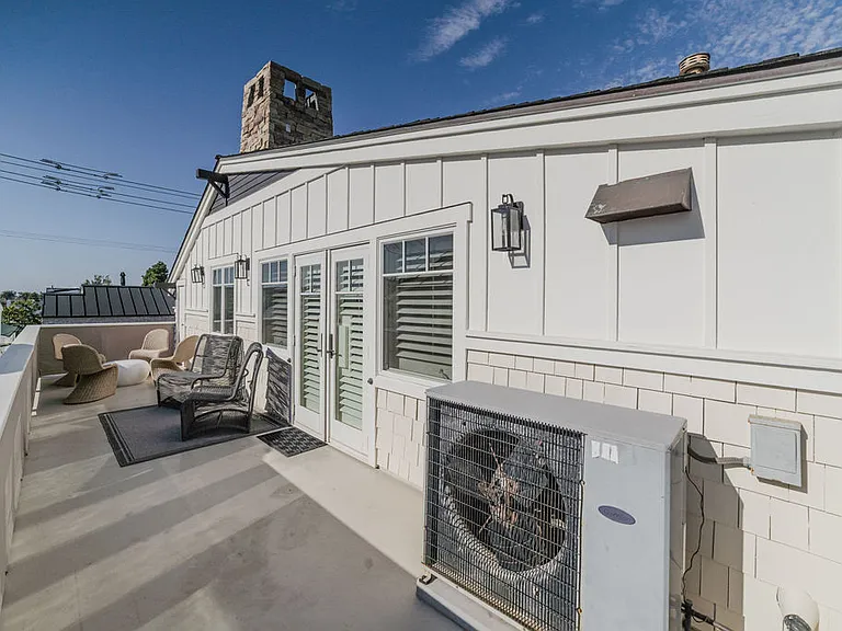 3731 4th Ave — Photo 35