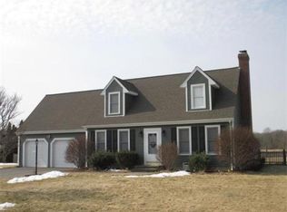 19 Richie Rd, Attleboro, MA 02703