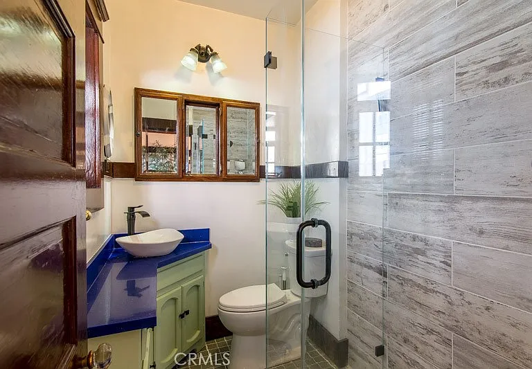 708 E Alta Way — Photo 18