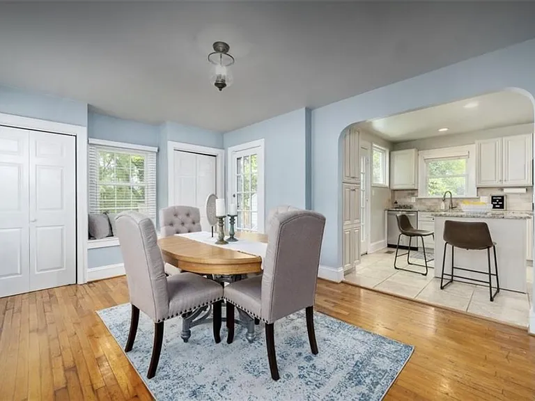 1412 Woodrow Ave — Photo 8