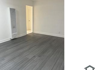 1930 1/2 W Imperial Hwy, Los Angeles, CA 90047