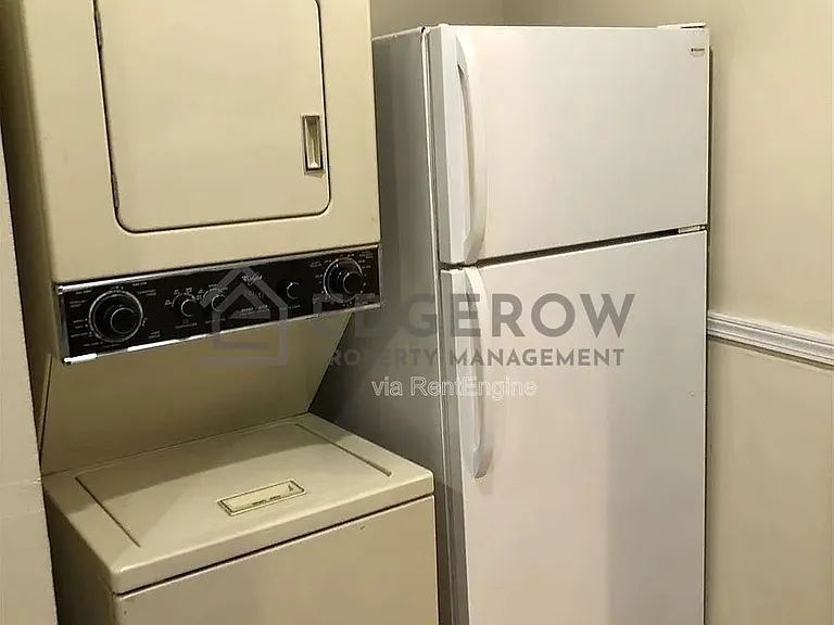 939 Tamarack Ave NW #2 — Photo 5