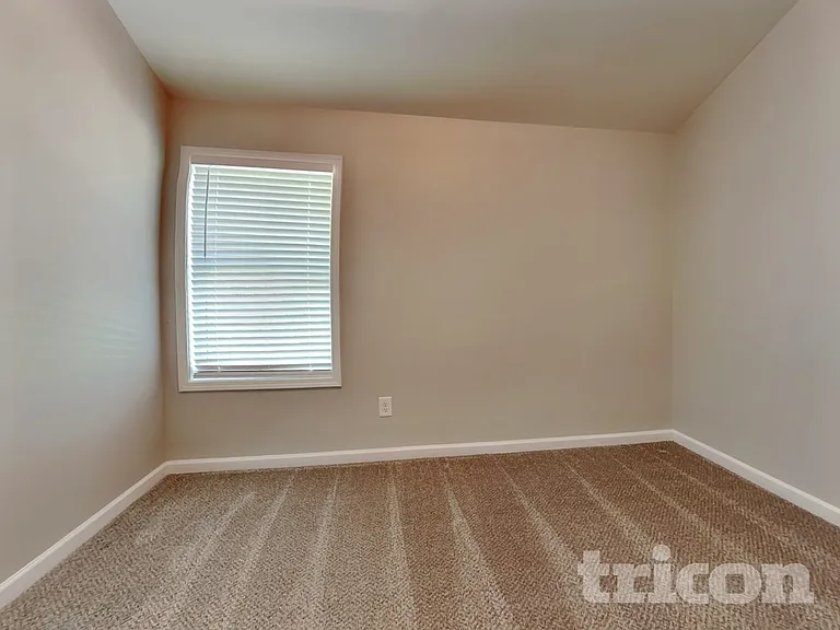 10 Carriage Hills Dr SE — Photo 9