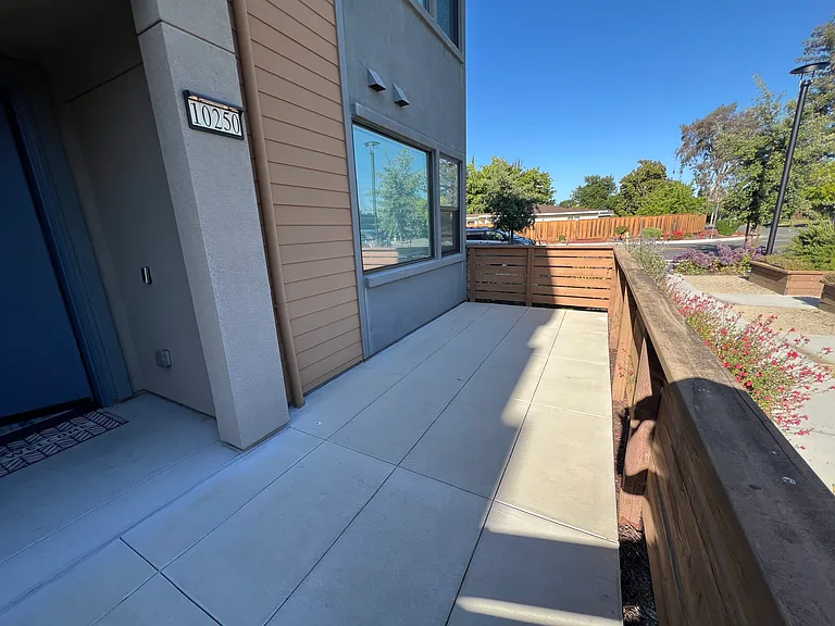 10250 Elder Pl — Photo 6