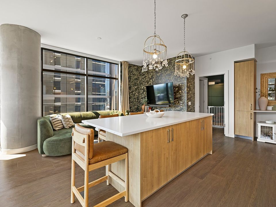 1st image of 1212 Demonbreun St #1802