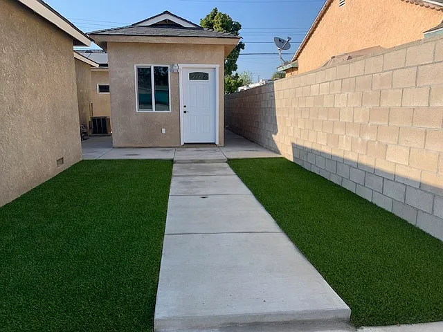 9023 McClure Ave — Photo 19